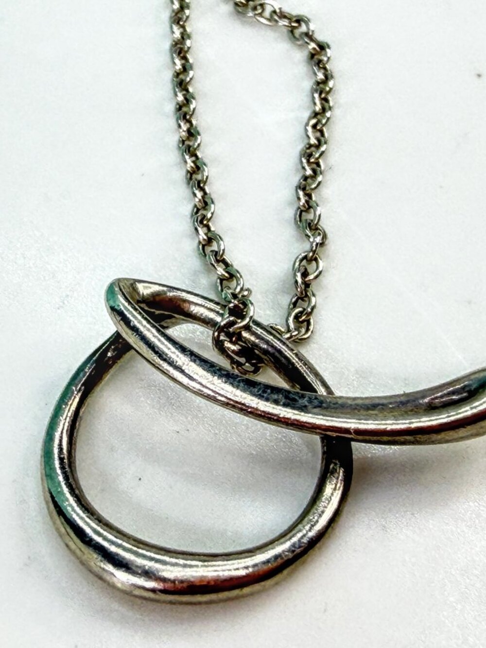 Tiffany & Co. Sterling Silver Initial Q Pendant Necklace 16" 4.3g JR2047 - Picture 4 of 7